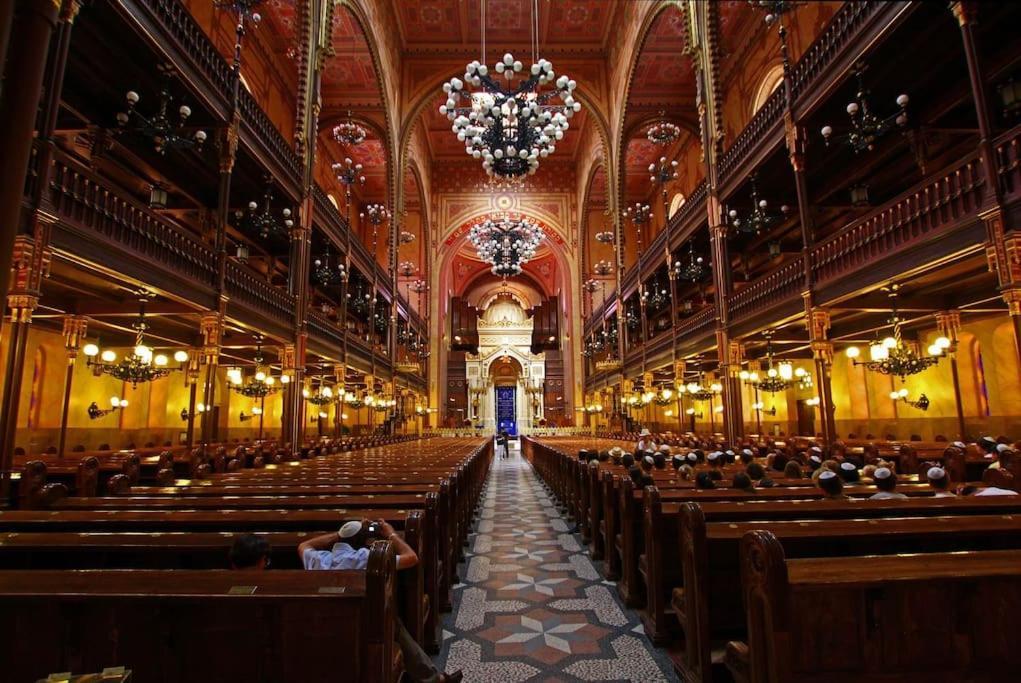 Quiet Home At Synagogue Budapest Exterior photo